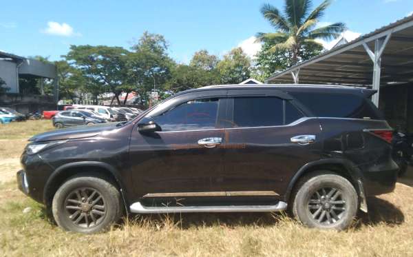 TOYOTA  FORTUNER  2.4 VRZ