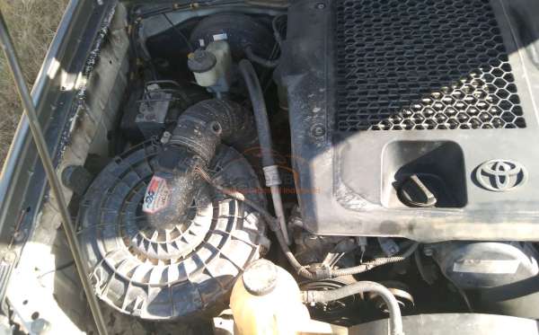 TOYOTA FORTUNER 2.5G AT