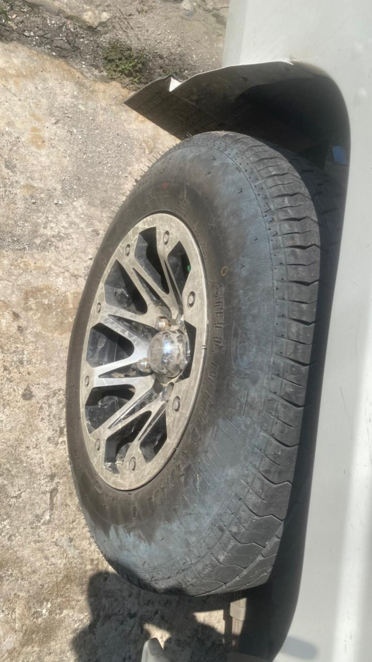 MITSUBISHI  L 300  BC-R 4X2