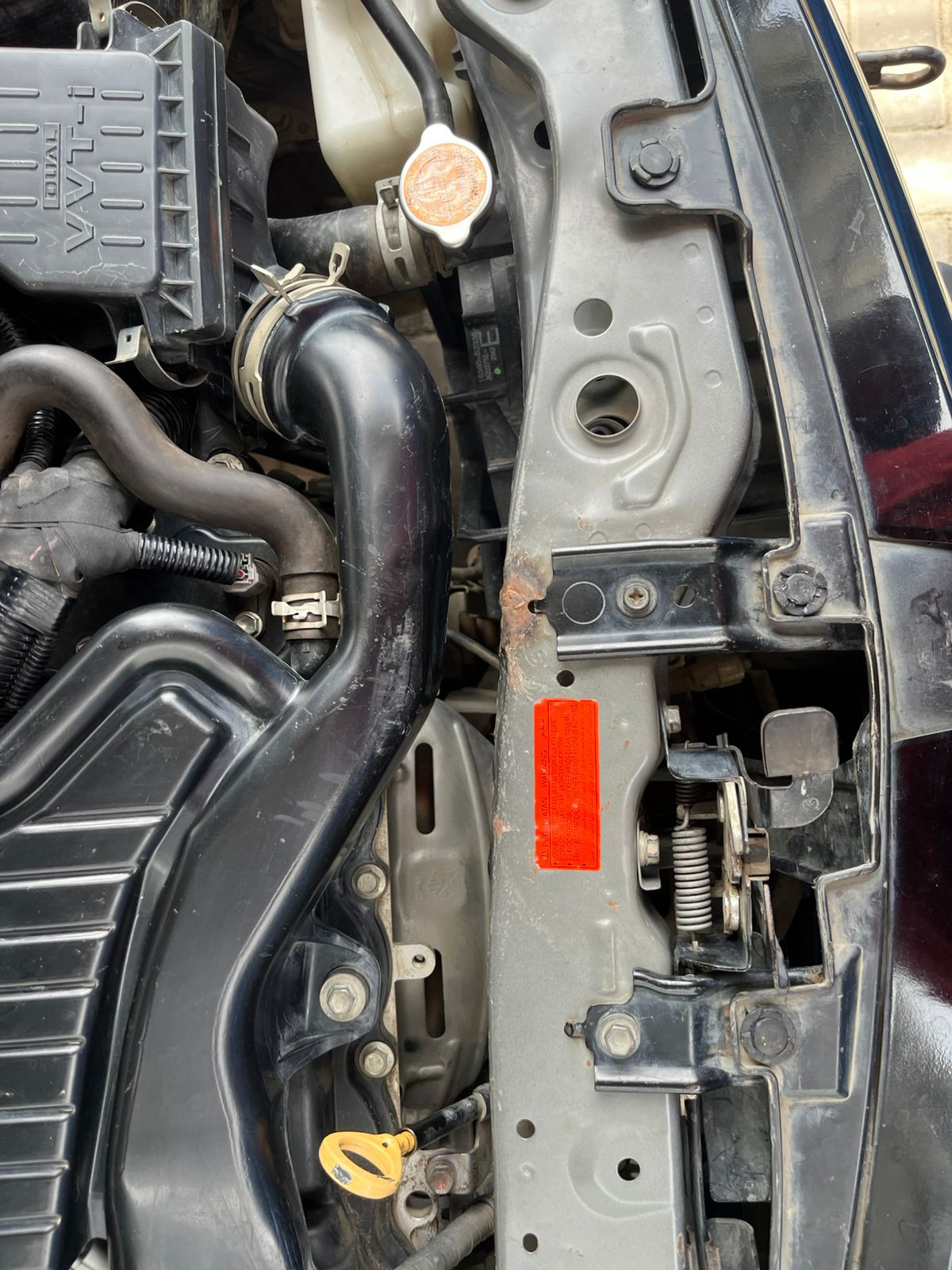DAIHATSU SIGRA  R