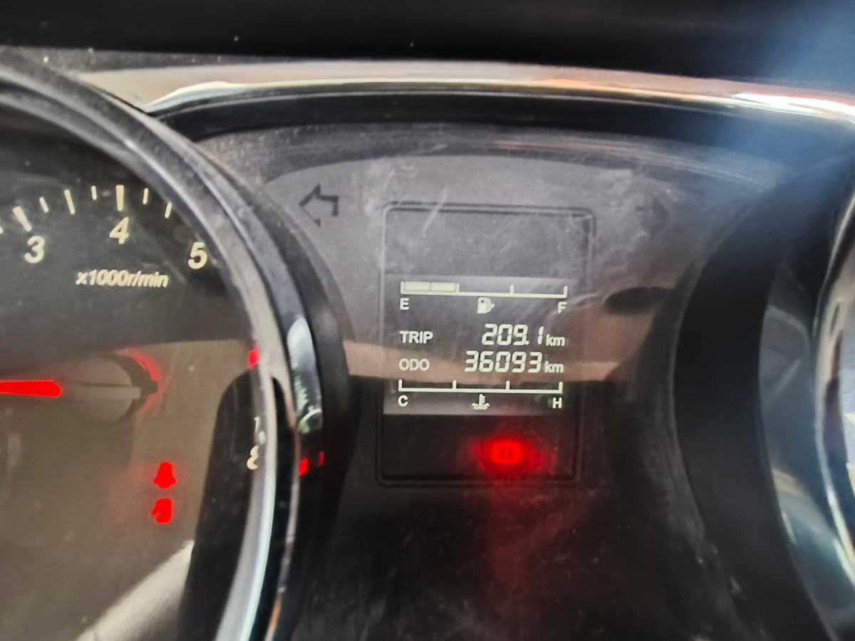 WULING  CONFERO  1.5 DB MY (4X2)