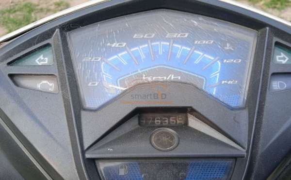 YAMAHA XEON