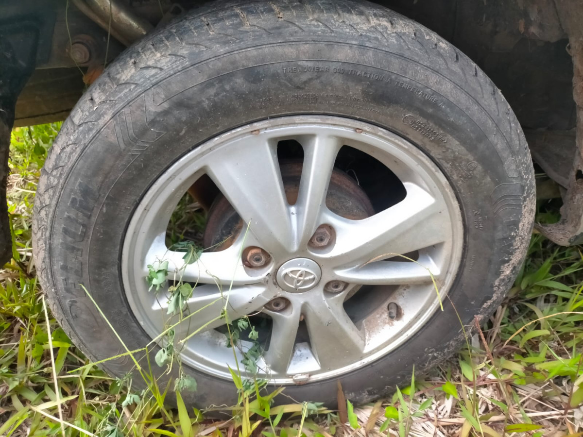 TOYOTA AVANZA VELOZ