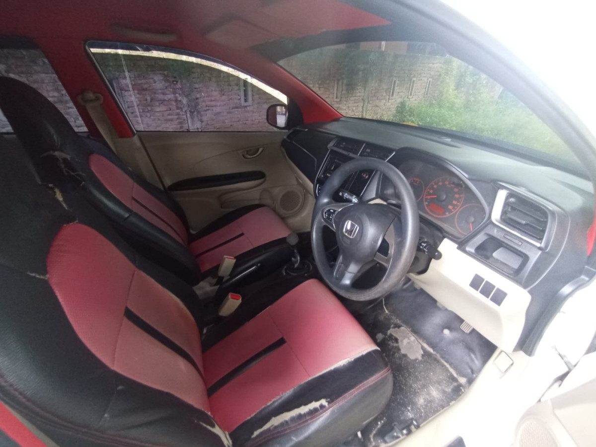 HONDA BRIO SATYA E