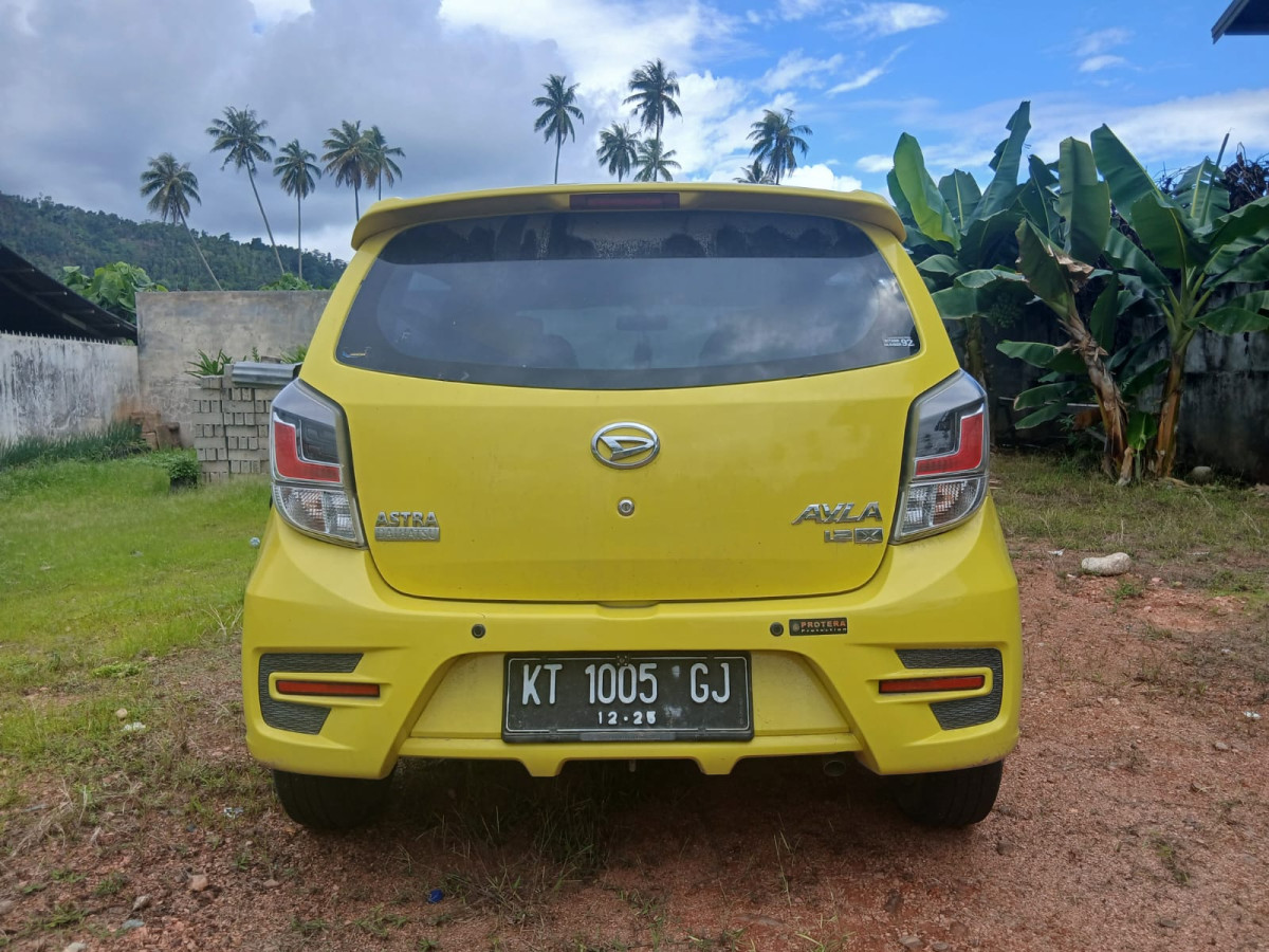 DAIHATSU  AYLA  1.2X