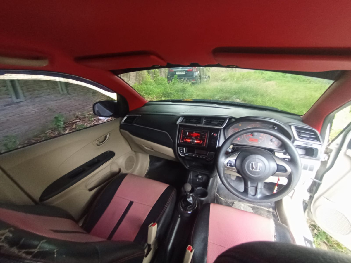 HONDA BRIO SATYA E