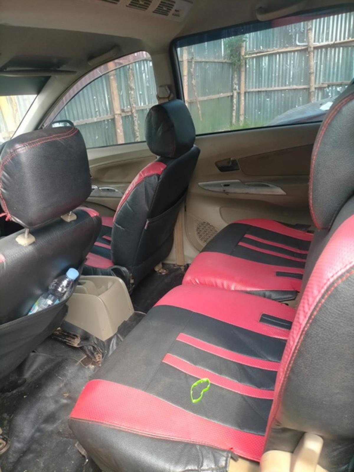 TOYOTA AVANZA VELOZ