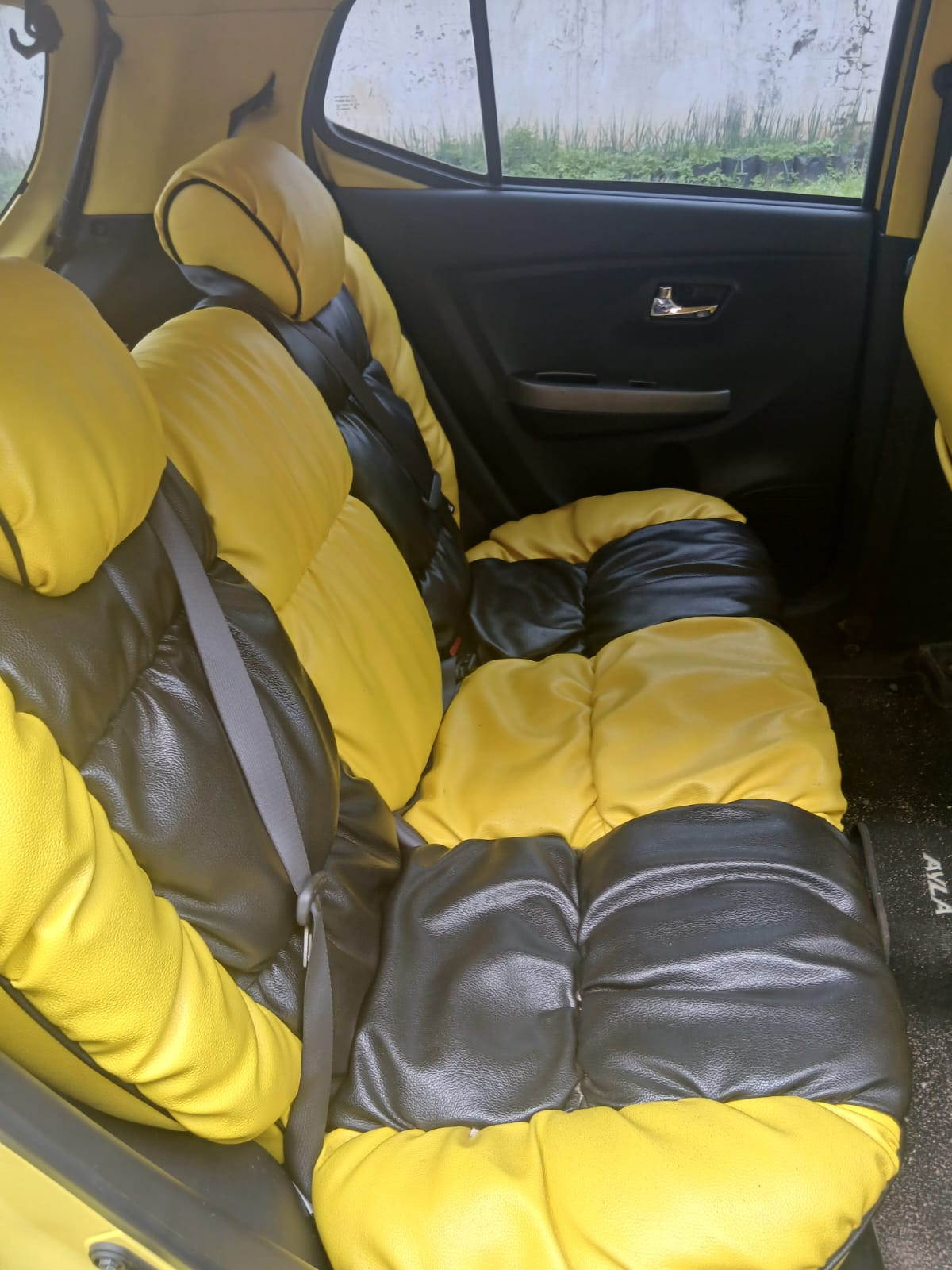 DAIHATSU  AYLA  1.2X