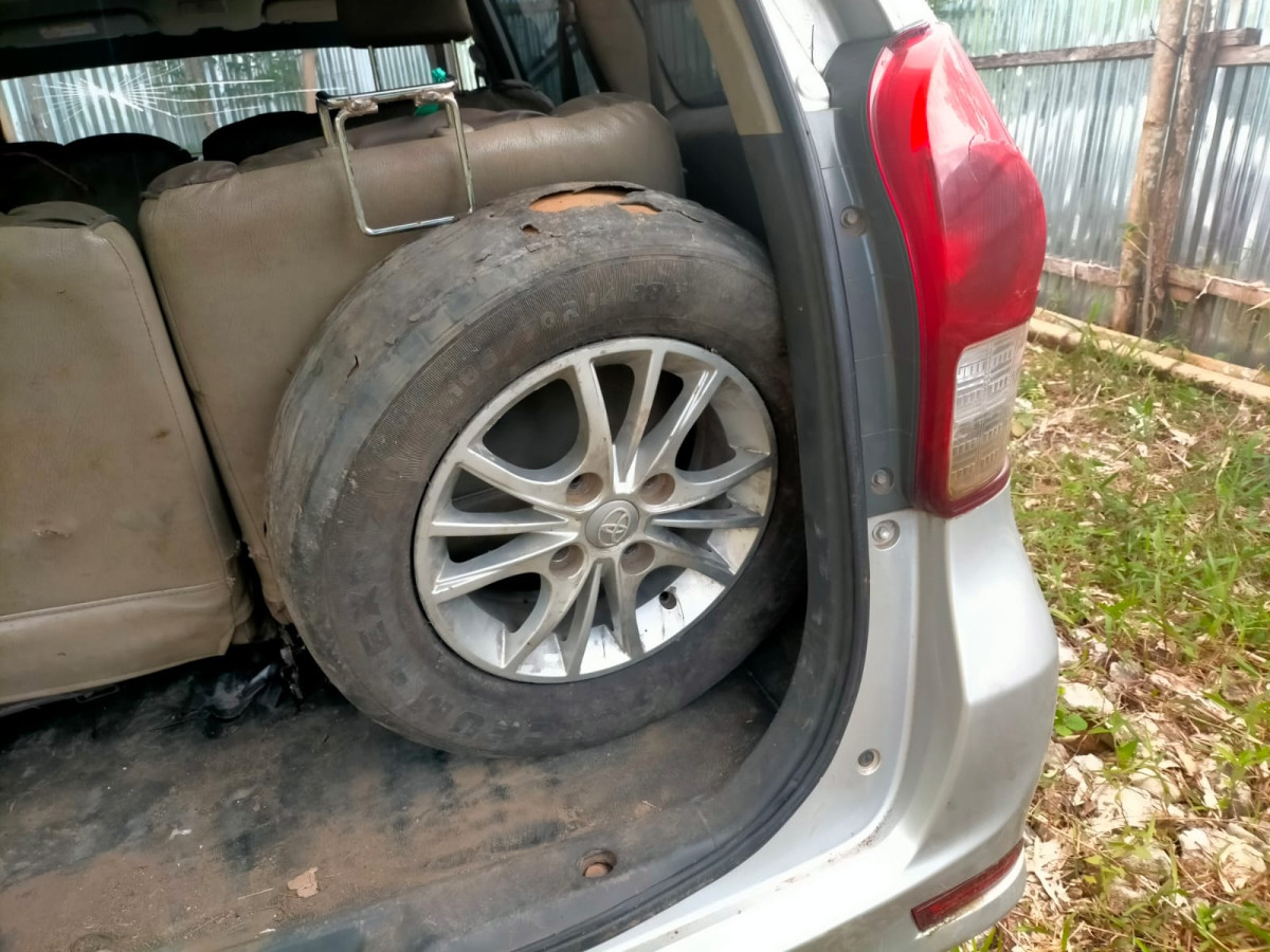 TOYOTA  AVANZA  1.3 E