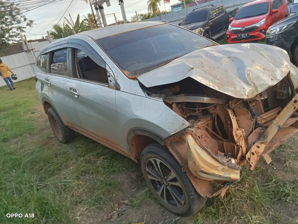 DAIHATSU TERIOS X