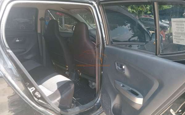 DAIHATSU AYLA
