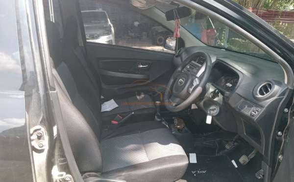DAIHATSU AYLA