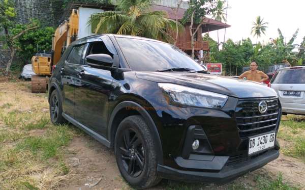 DAIHATSU ROCKY