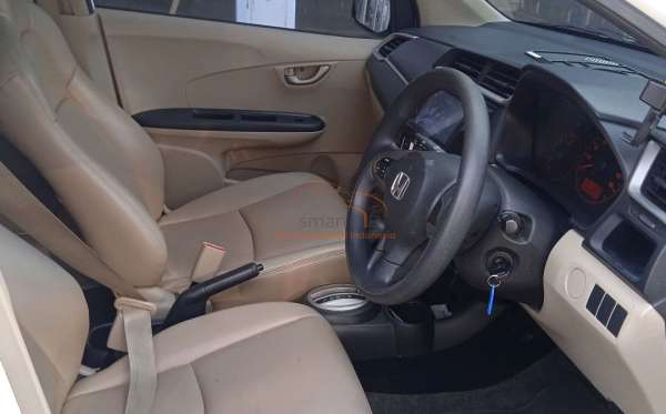 HONDA BRIO
