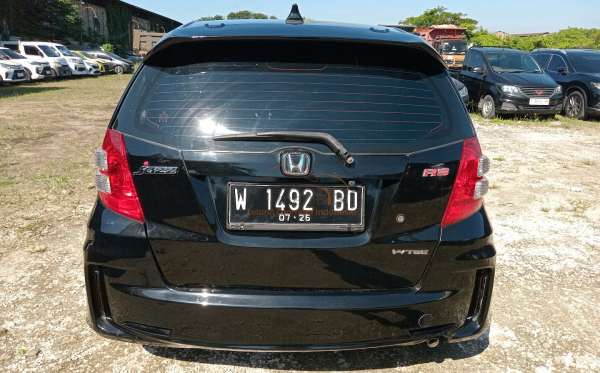HONDA JAZZ GE8 1.5 S
