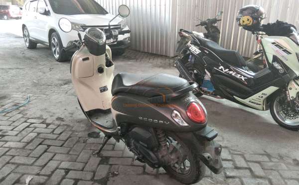 HONDA  SCOOPY