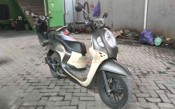 HONDA  SCOOPY