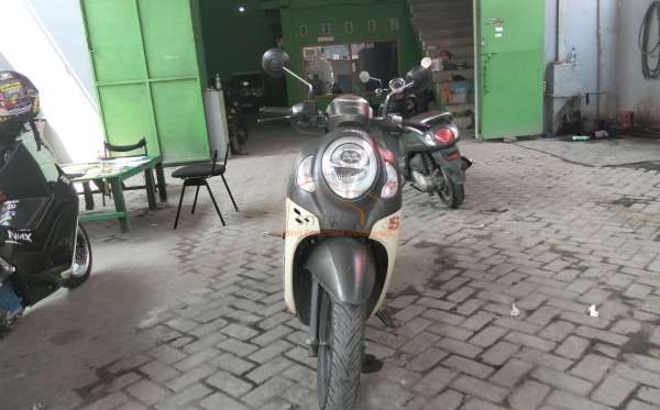 HONDA  SCOOPY