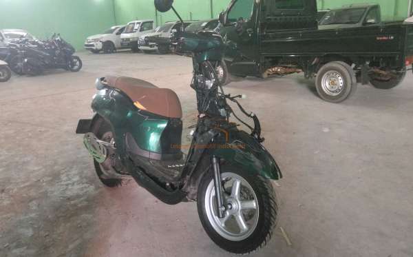 HONDA SCOOPY PRESTIGE
