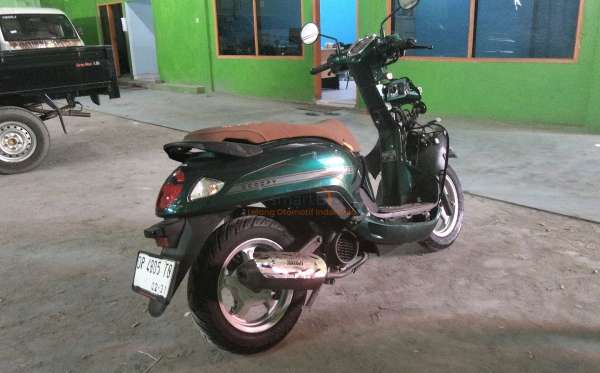 HONDA SCOOPY PRESTIGE
