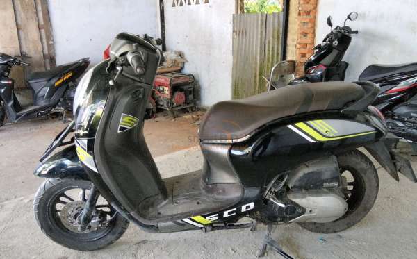 HONDA  SCOOPY