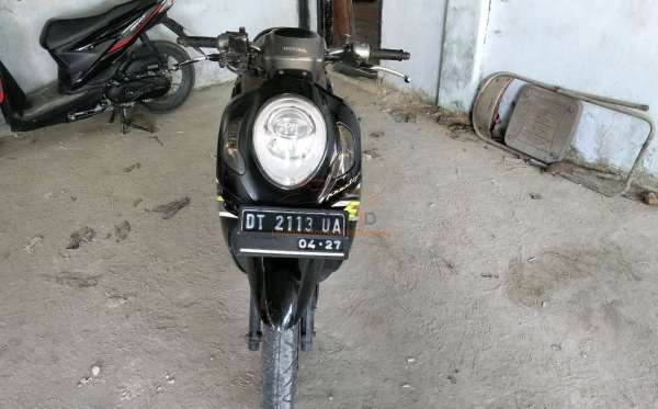 HONDA  SCOOPY