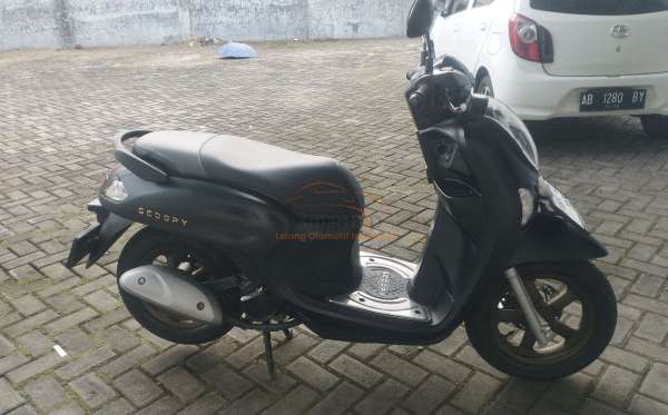 HONDA SCOOPY
