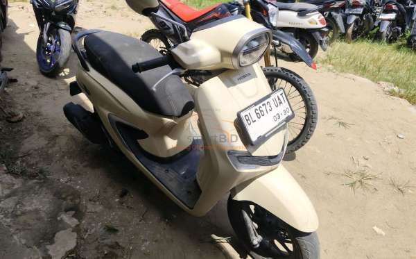 HONDA  STYLO