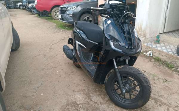 HONDA  STYLO