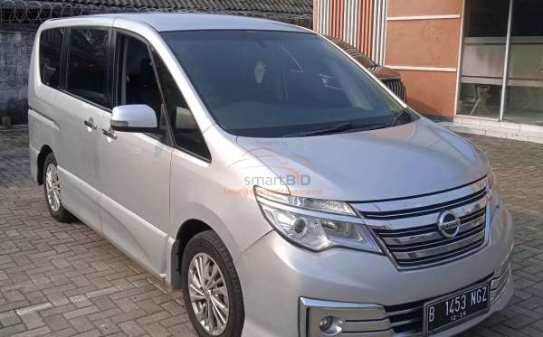 NISSAN SERENA 2.0