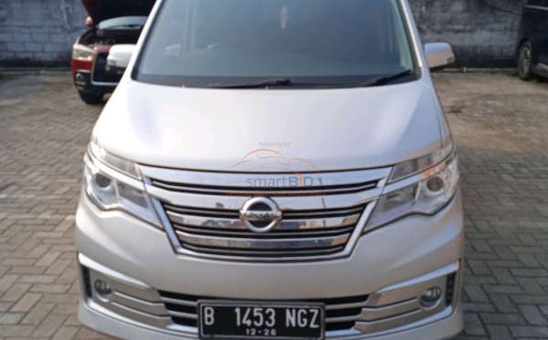 NISSAN SERENA 2.0