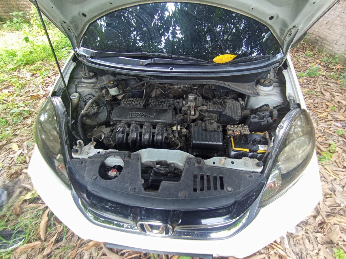 HONDA BRIO SATYA E