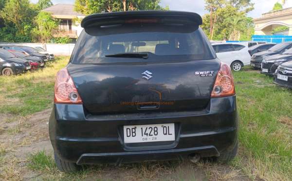 SUZUKI SWIFT GT