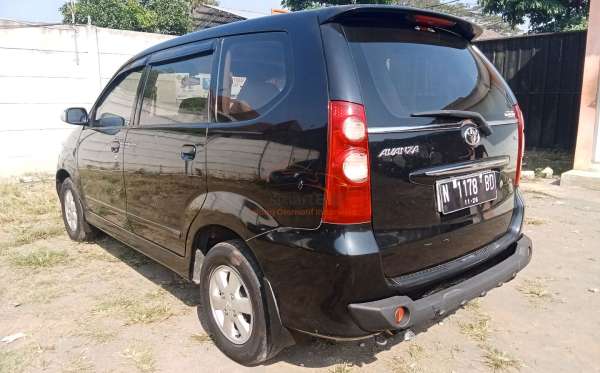 TOYOTA AVANZA 1.3 G