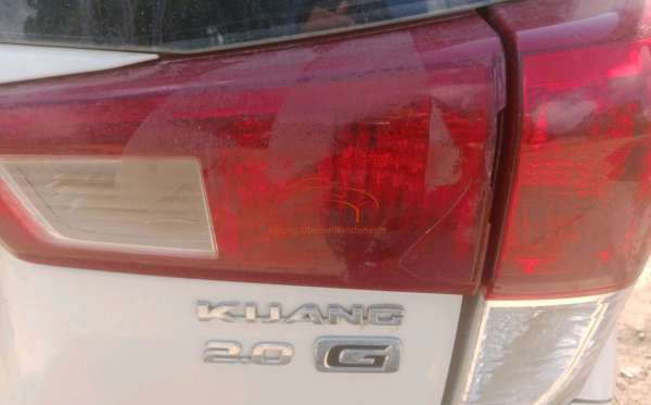 TOYOTA KIJANG INNOVA G