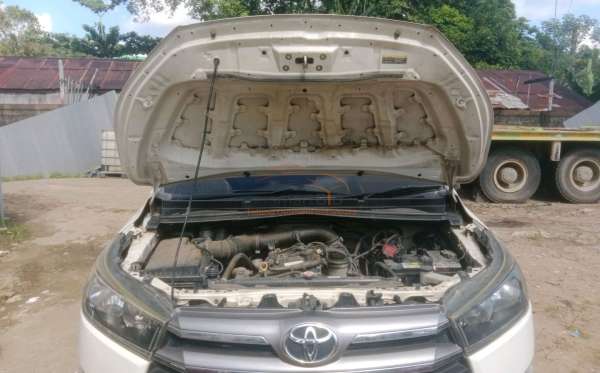 TOYOTA KIJANG INNOVA G