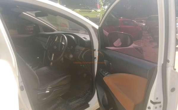 TOYOTA KIJANG INNOVA G