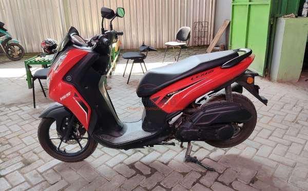 YAMAHA LEXI LX