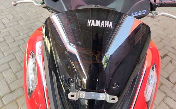YAMAHA LEXI LX