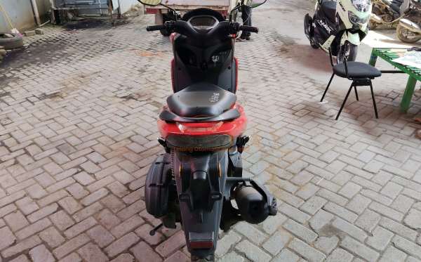 YAMAHA LEXI LX