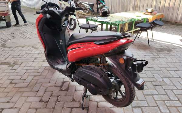 YAMAHA LEXI LX