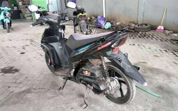YAMAHA MIO M3 CW