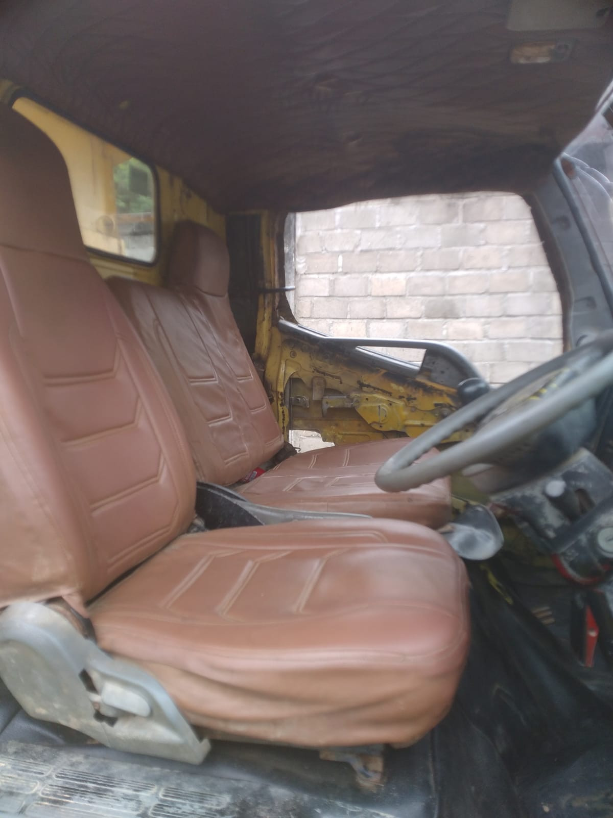 MITSUBISHI  FE 74 S