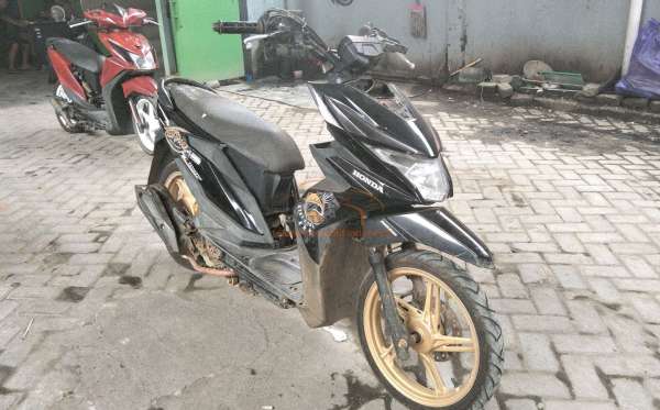 HONDA BEAT STREET