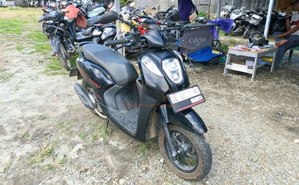 HONDA GENIO CBS
