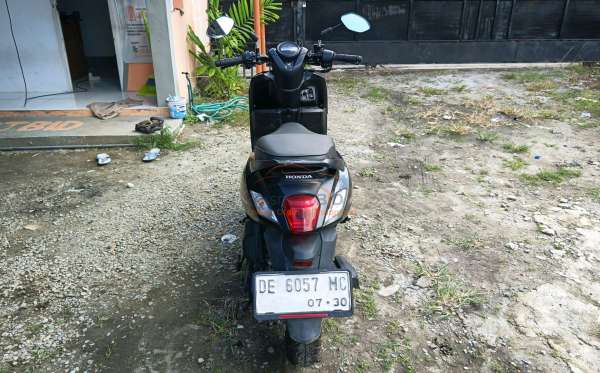 HONDA GENIO CBS