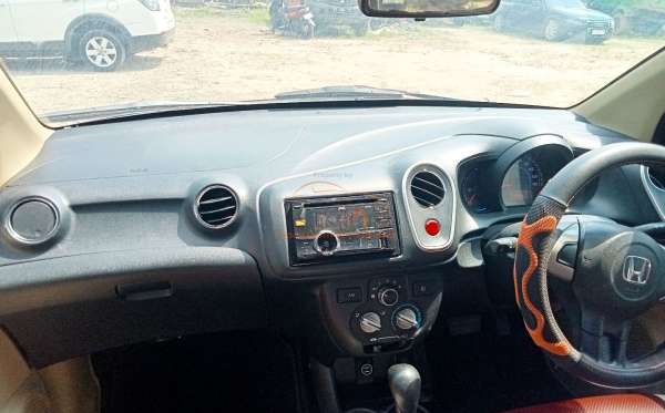 HONDA MOBILIO DD4 1.5E