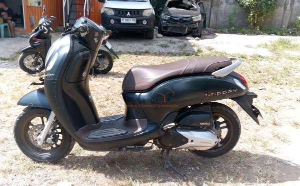 HONDA SCOOPY