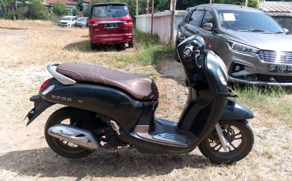 HONDA SCOOPY