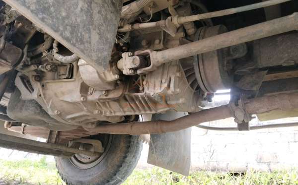 ISUZU ELF NKR 71 120 PS 6